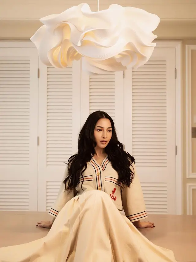 Nikita Willy dengan Gucci (Instagram/nikitawillyofficial94)