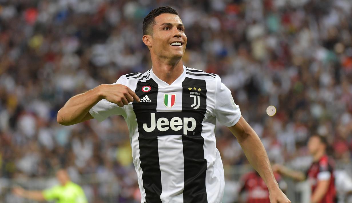 2. Cristiano Ronaldo (Juventus) - 4,7 juta pound (Rp 74 miliar). (AFP/Giuseppe Cacace)