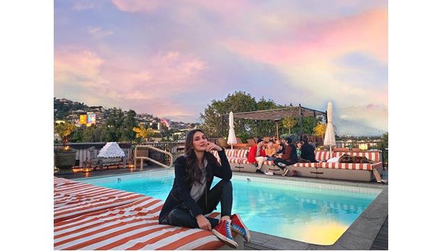 Tak Hadiri Resepsi Pernikahan Syahrini, Ini 7 Potret Luna Maya Liburan di Amerika