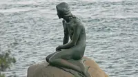 Patung "The Little Mermaid" yang terkenal di Kopenhagen, Denmark. (Sumber: Pixabay/sharonang)