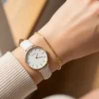 Gelang Rantai Tipis Klasik. Foto: Gemini