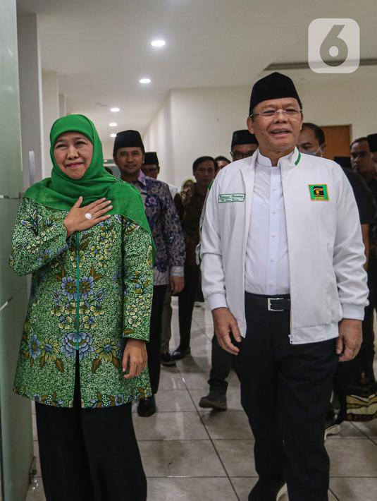 Mardiono juga meminta kepada Khofifah dan Emil untuk menyelesaikan program-program yang belum optimal pada periode pertama masa kepemimpinan mereka di Jawa Timur. (Liputan6.com/Angga Yuniar)