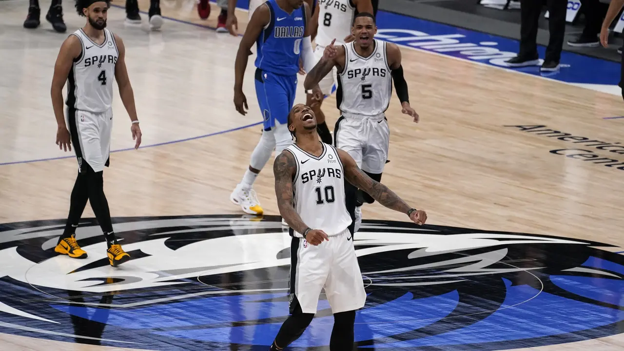 San Antonio Spurs Vs Dallas Mavericks