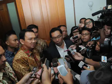 Walikota Bandung Ridwan Kamil mendatangi kantor Wakil Gubernur Jakarta Basuki T Purnama (Ahok), (19/9/14). (Liputan6.com/Herman Zakharia)