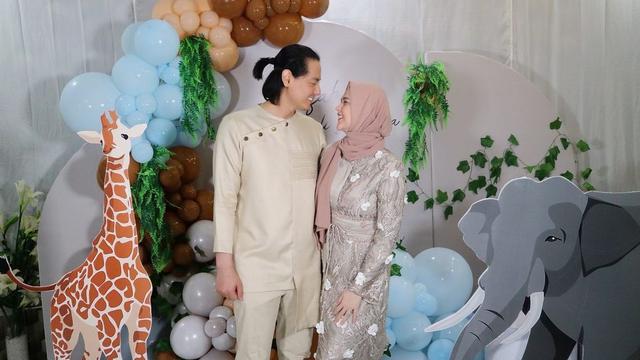 Roger Danuarta dan Cut Meyriska. (Foto: Instagram @cutratumeyriska)