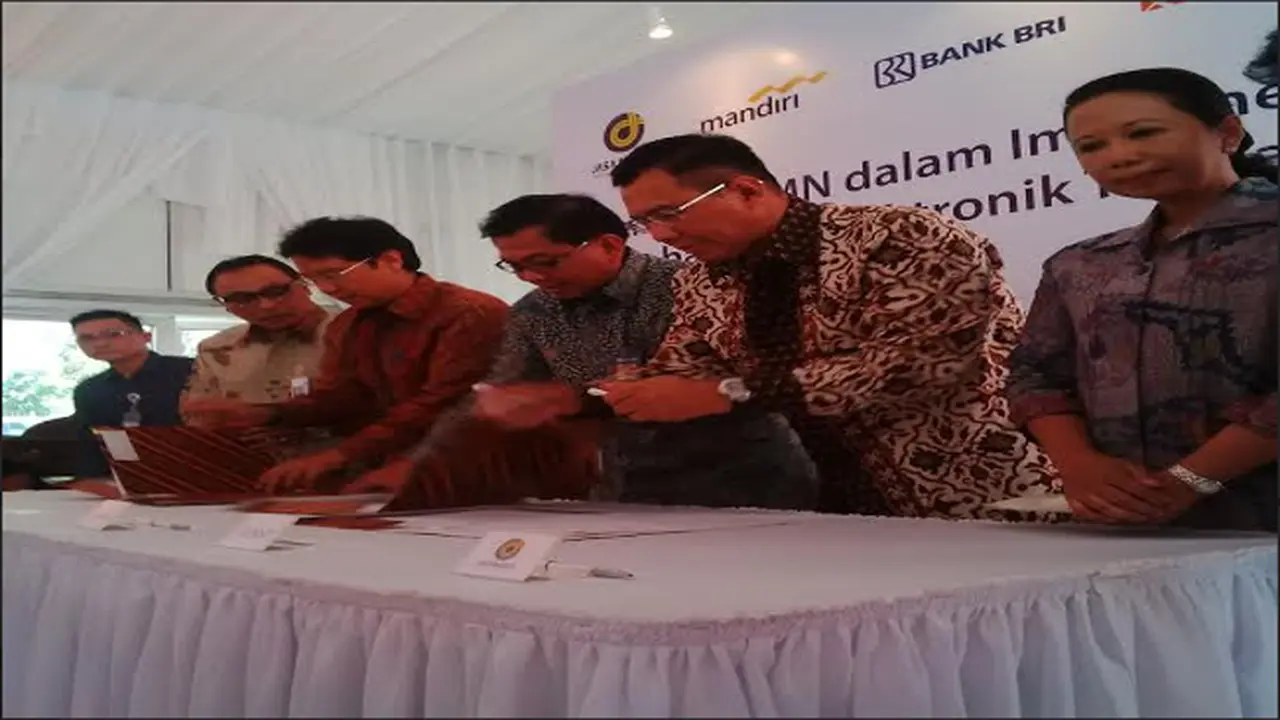 4 Bank BUMN Satukan E-TOLL Card