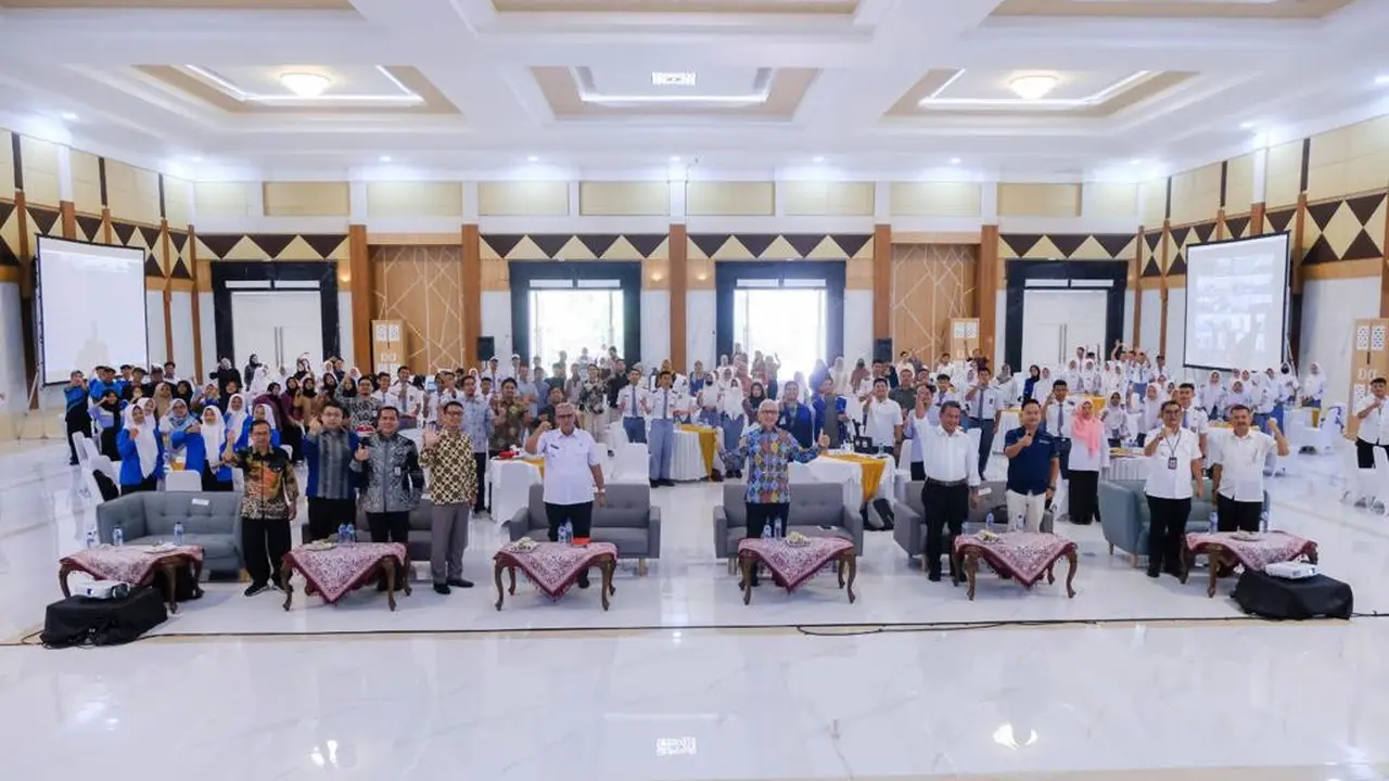 Workshop dengan tema “Mendorong Transformasi Pemuda menjadi Wirausaha Baru yang Tangguh dan Berdaya Saing di Era Ekonomi Digital” di Diva Convention Hall Kuningan, Kabupaten Kuningan, Jawa Barat, Rabu (24/5/2023). (Dok Kemenko Perekonomian)