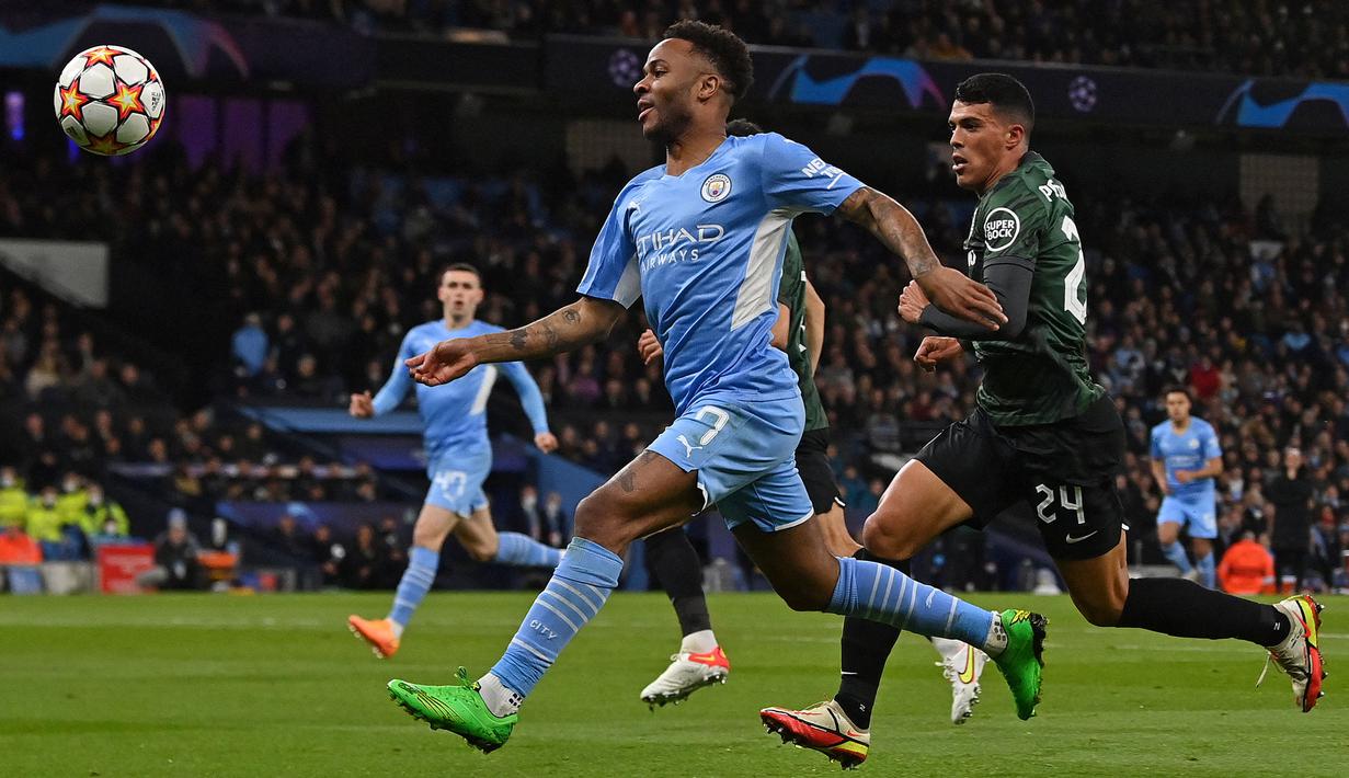 Manchester City ditahan imbang 0-0 oleh Sporting Lisbon pada babak 16 besar Liga Champions 2021/2022 di Etihad Stadium, Kamis (10/03/2022) dini hari WIB. (AFP/Paul Ellis)