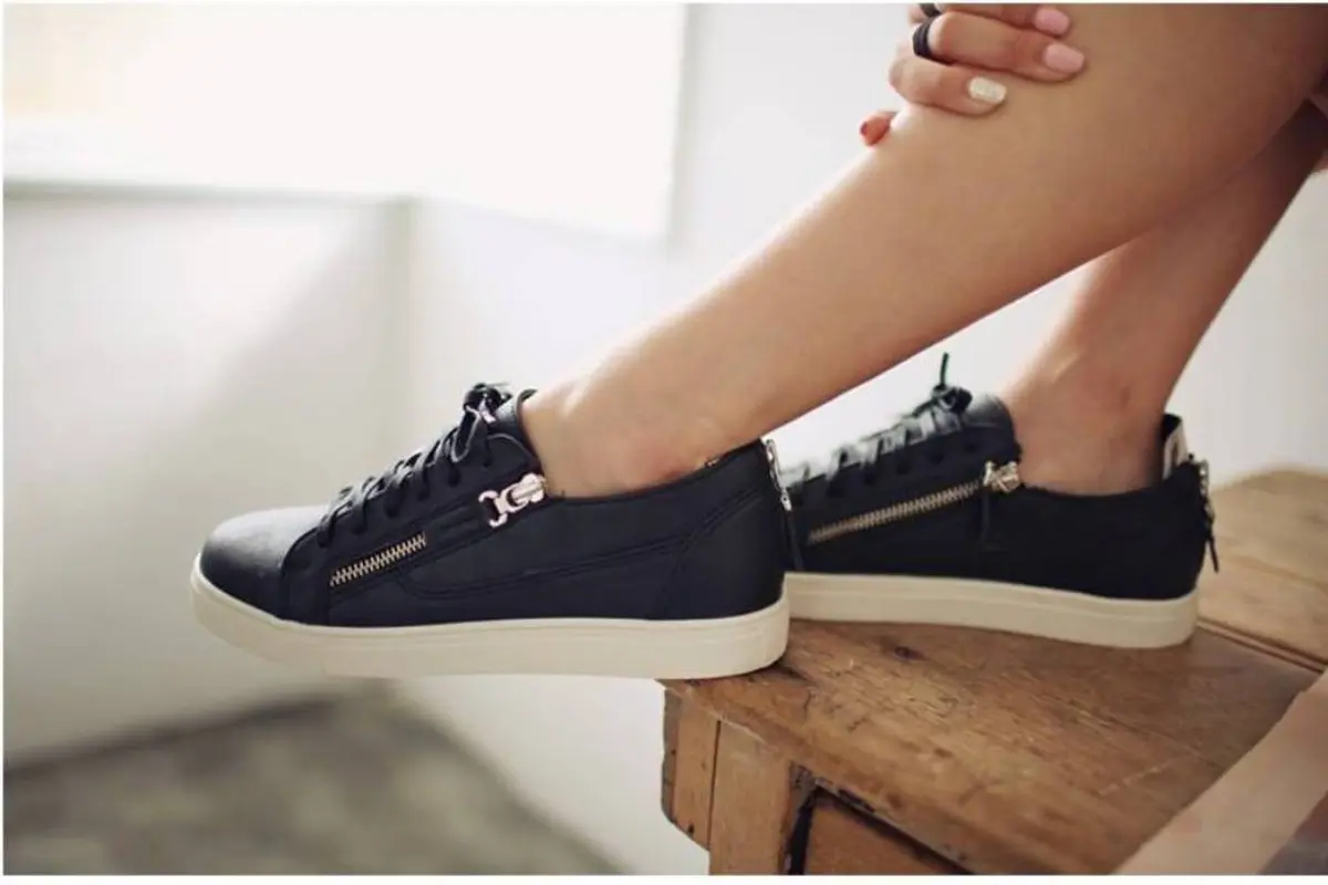Tampil Fancy dengan Sepatu Dibawah 500 Ribu
