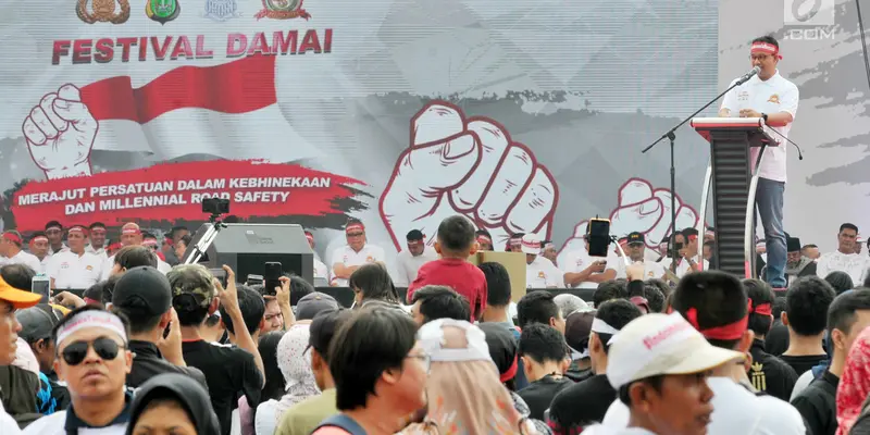 Ratusan Warga Padati Festival Damai di Monas