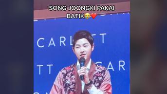 Song Joong Ki Pakai Batik Saat Meet and Greet di Jakarta hingga Foto Bareng Arsy Hermansyah