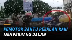 Video yang tersebar di media sosial ini mengundang komentar warganet yang kagum dengan aksi pemotor tersebut.