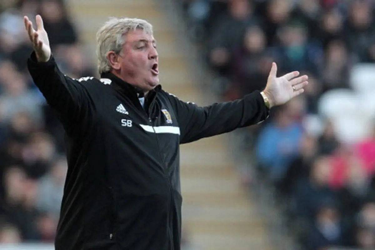 steve-bruce-131108b.jpg