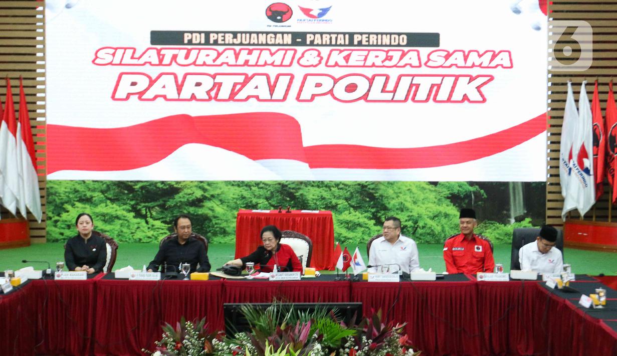 Adapun sejauh ini Ketum PDIP Megawati Soekarnoputri telah resmi menunjuk Ganjar sebagai bakal capres PDIP. (Liputan6.com/Herman Zakharia)