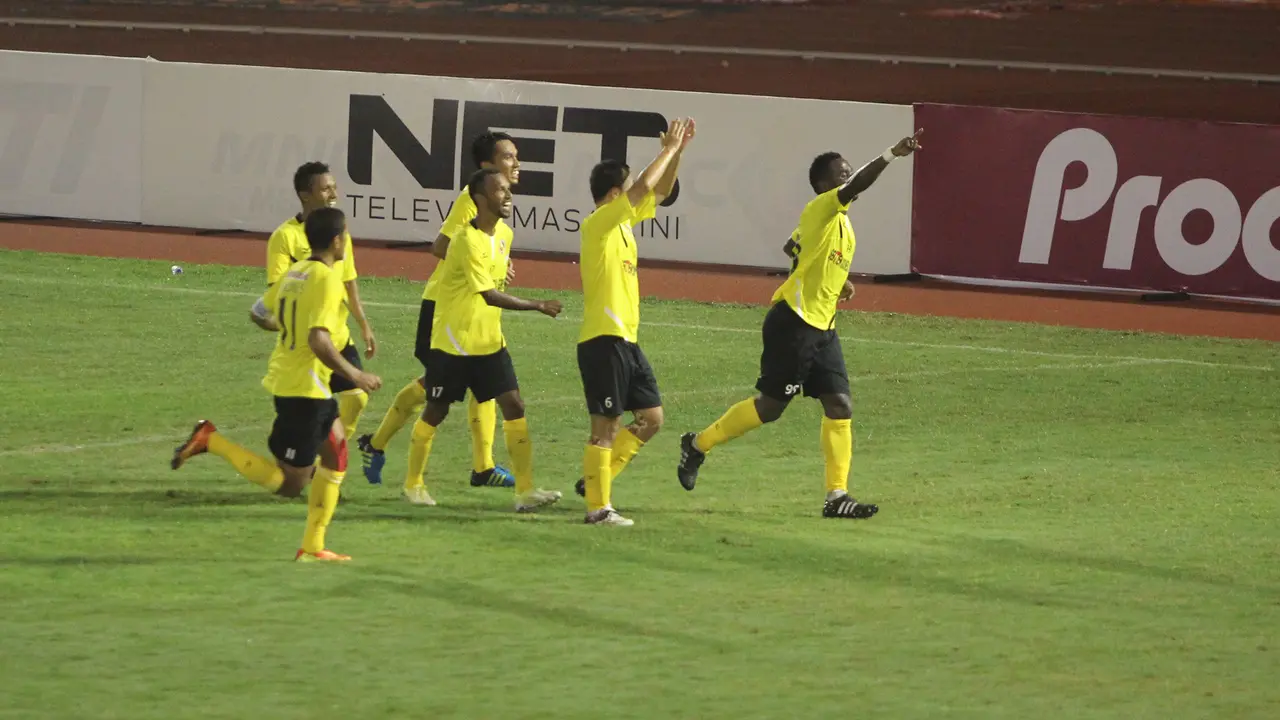 Persija Jakarta vs Semen Padang (Liputan6.com / Reza Kuncoro)