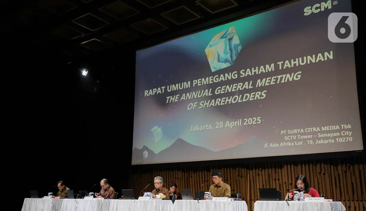 Hasil Rapat Umum Pemegang Saham Tahunan (RUPST) PT Surya Citra Media Tbk (SCMA) memutuskan membagikan dividen final Rp18 per saham. (Liputan6.com/Herman Zakharia)