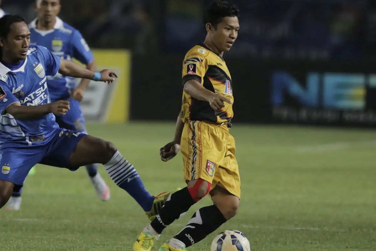 Persib Bandung Tanpa Hariono di Final Piala Presiden