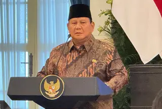 Presiden Prabowo Subianto saat memimpin sidang kabinet paripurna 1 tahun pemerintahan di Istana Negara Jakarta, Senin (20/10/2025). (Foto: Liputan6.com/Lizsa Egeham).