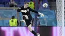 Timnas Inggris pun melenggang ke semifinal Euro 2020 dengan catatan mentereng. Tercatat Jordan Pickford sama sekali belum pernah merasakan kebobolan dan Timnas Inggris belum terkalahkan. (Foto: AP/Pool/Ettore Ferrari)