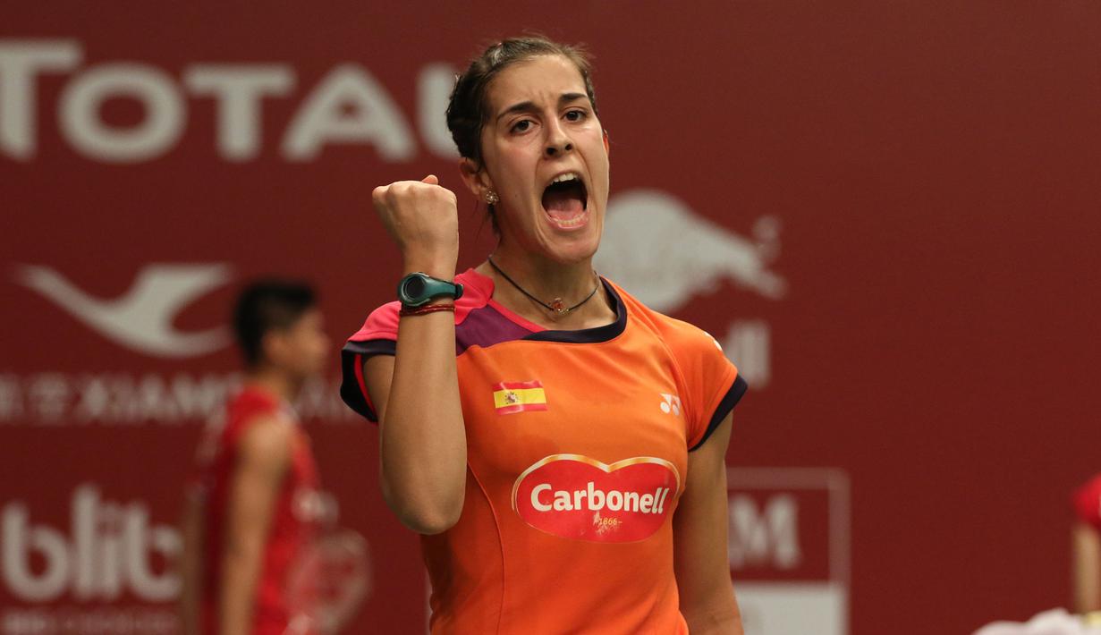 Teriakan keras saat meraih poin menjadi ciri khas Carolina Marin. (Bola.com/Arief Bagus)