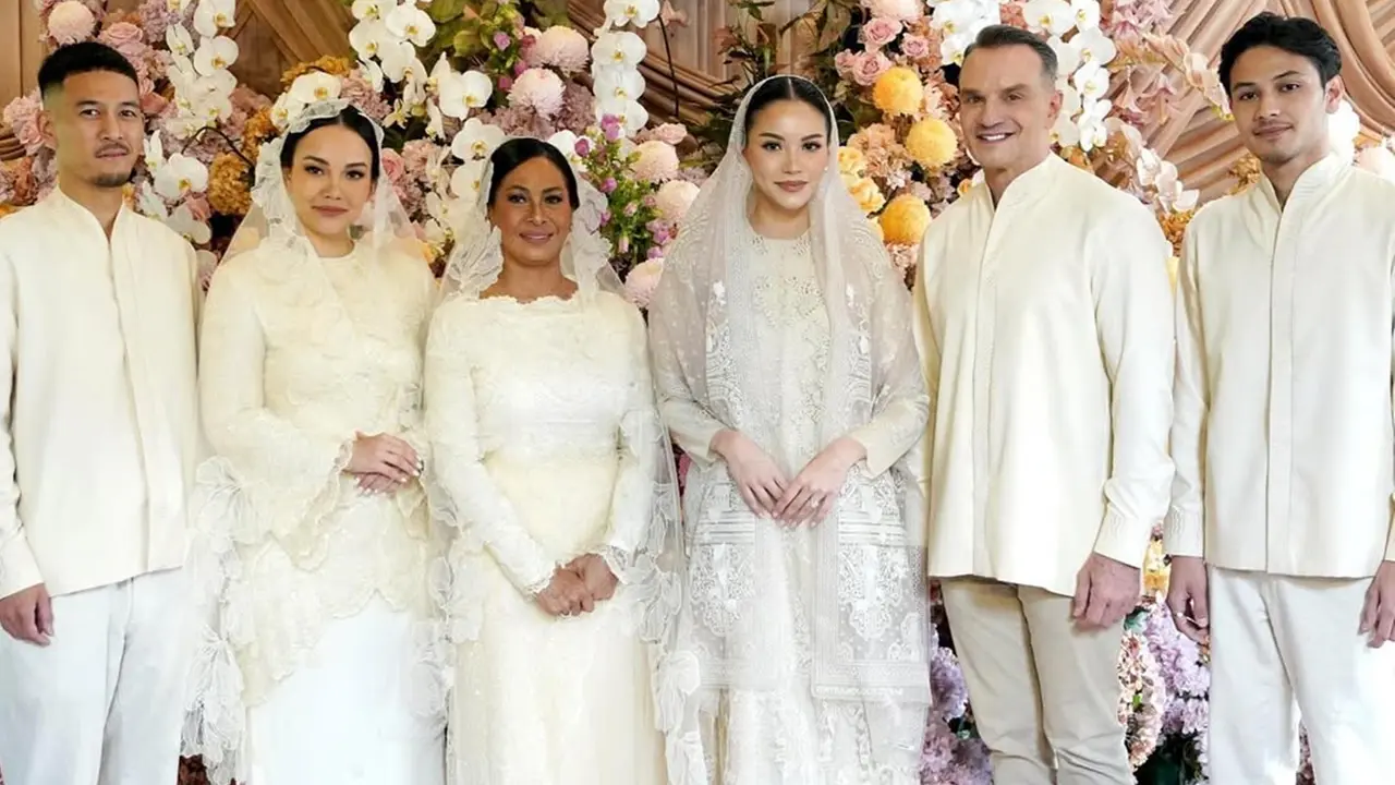 6 Pesona Keluarga Alyssa Daguise di Momen Sakral Jelang Pernikahan, Tampil Elegan