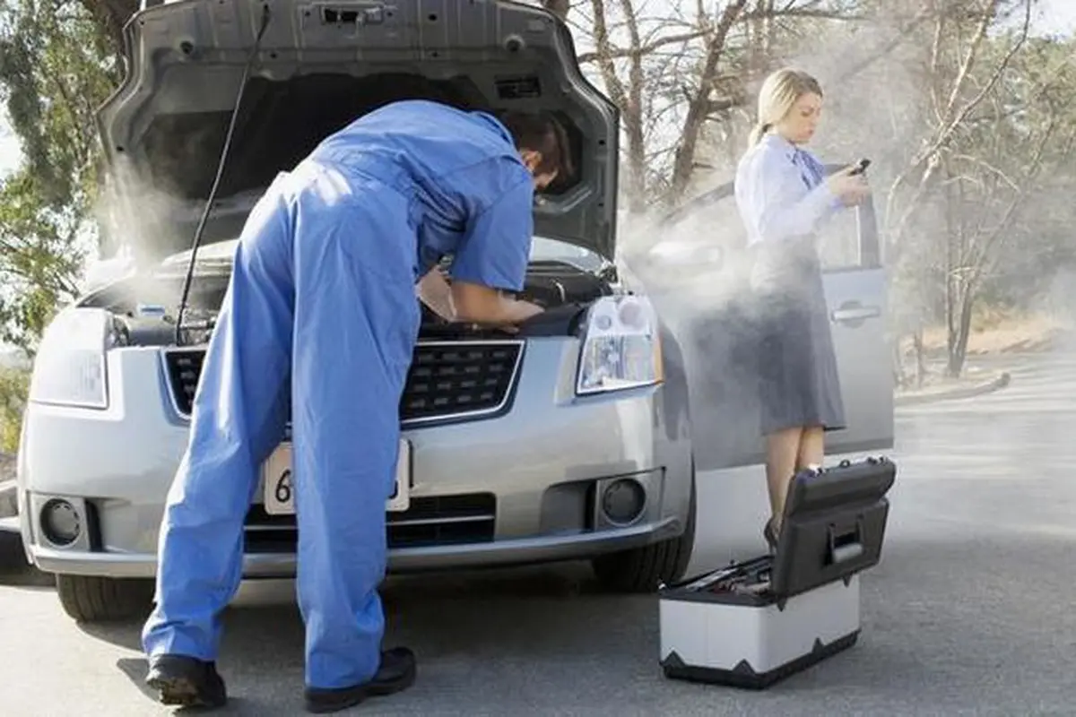 Menghadapi Mesin Mobil Overheat, Ini Caranya