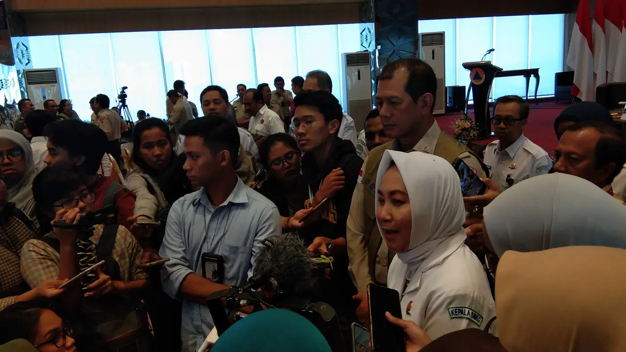 Kepala Badan Meteorologi Klimatologi dan Geofisika (BMKG) Dwikorita Karnawati berbicara agar tak mudah percaya hoaks. (Foto: Giovani Dio P/Liputan6.com)