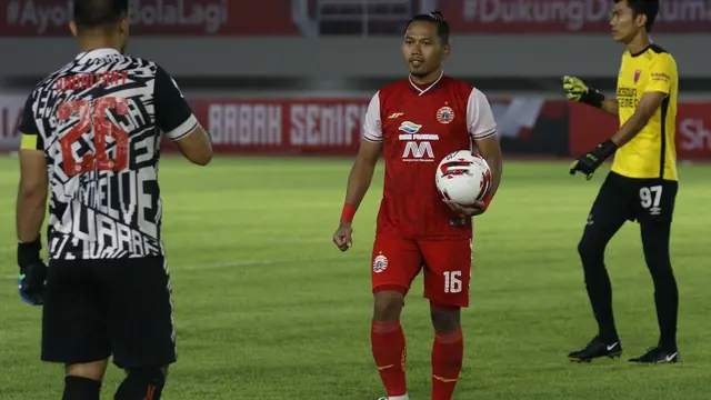 Persija Jakarta vs PSM Makassar