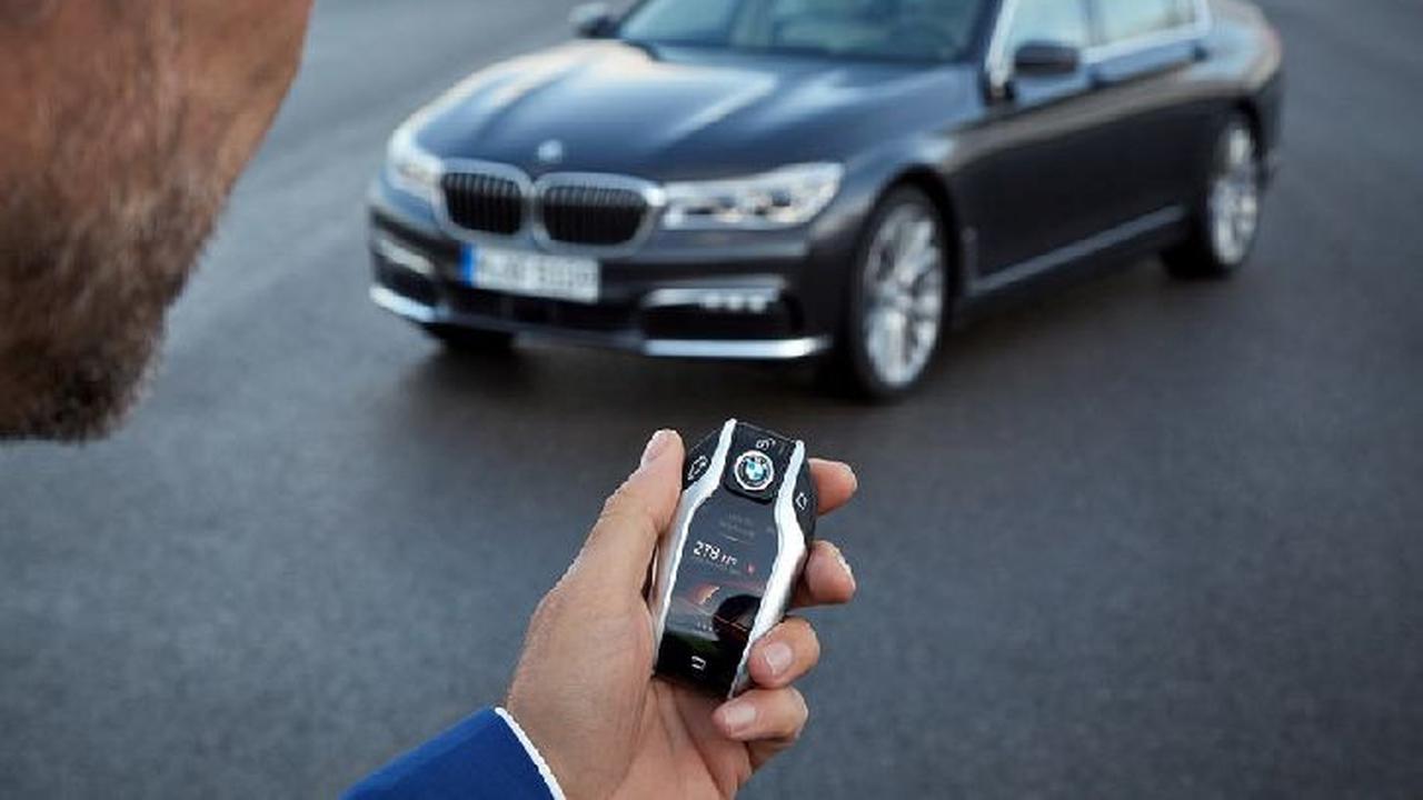 BMW pertimbangkan ganti kunci mobil dengan smartphone (Foto:Carscoops)