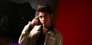Aliando Syarief memiliki hobi yang sangat mendalam di dunia seni. Ia mengaku sangat mencintai bermusik, dan sangat senang diberikan kesempatan untuk menunjukkan bakatnya.