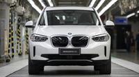SUV Listrik Pertama BMW 'Lahir' di Cina (Carbuzz)
