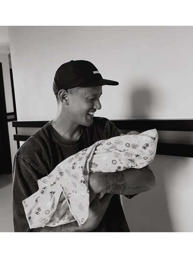 7 Momen Perjuangan Jennifer Bachdim Melahirkan Anak Keempat, Kontraksi Dini Hari