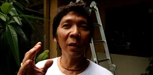 Bimbim drumer grup band Slank sudah enam tahun berhenti merokok, hal ini dilakukan Bimbim karena ia sayang anak.