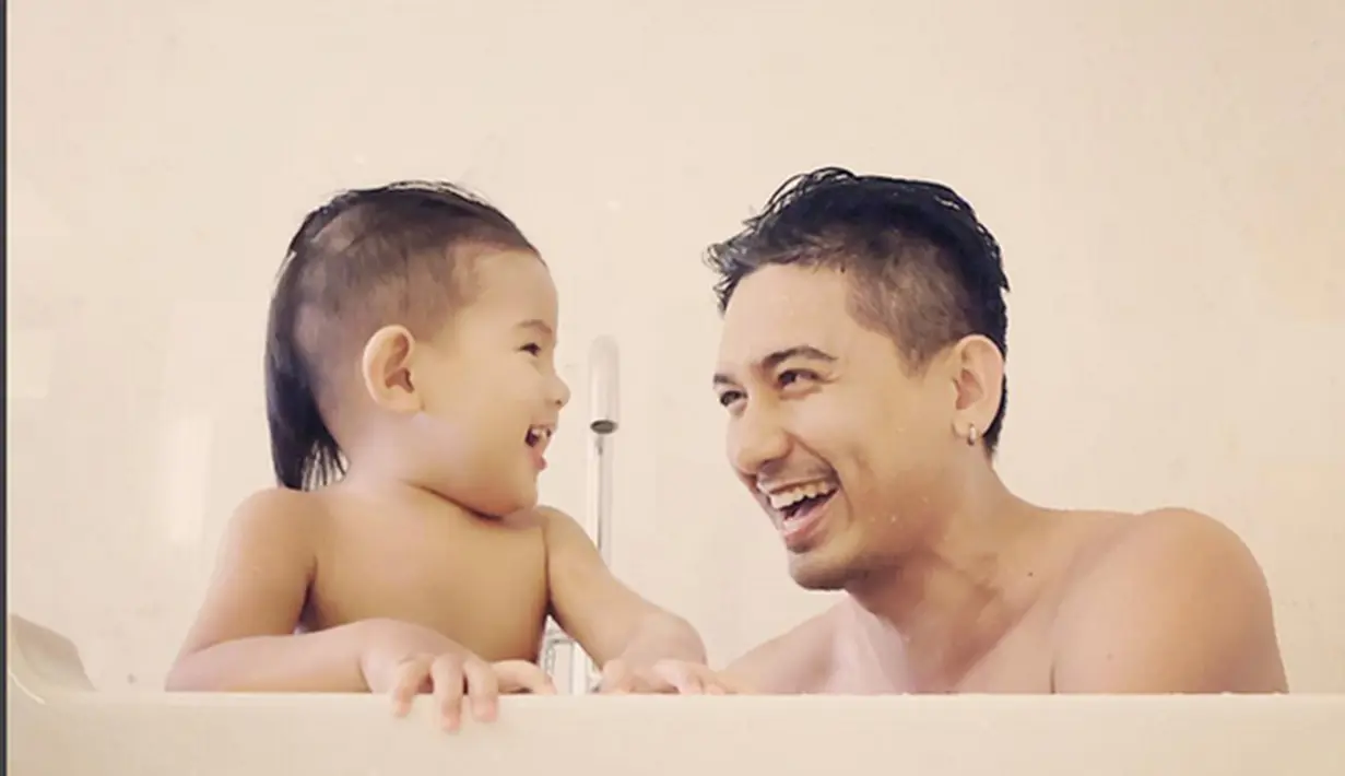 (Via Instagram/@mrssharena)