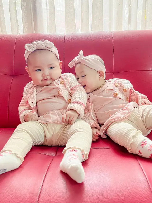 Anak kembar Anisa Rahma yang bikin netizen gemas