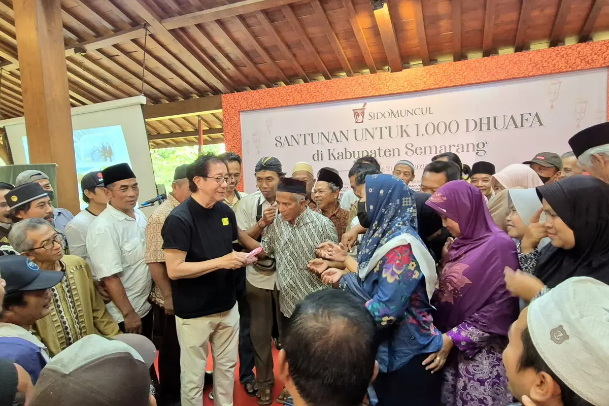 Lanjutkan Tradisi Berbagi, Sido Muncul Santuni 1.000 Duafa di Semarang Saat Ramadan