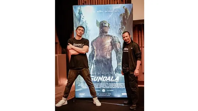 7 Potret Abimana Arsatya Pemeran Gundala yang Tayang di Bioskop Hari Ini