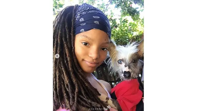 6 Potret Halle Bailey, Penyanyi yang Perankan Ariel di The Little Mermaid Live Action