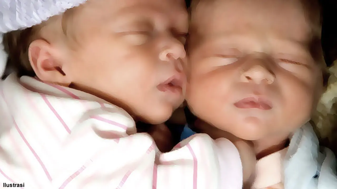 bayi-kembar130303c.jpg