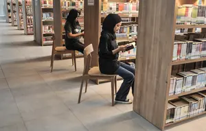 Ramai-Ramai Kembali ke Perpustakaan