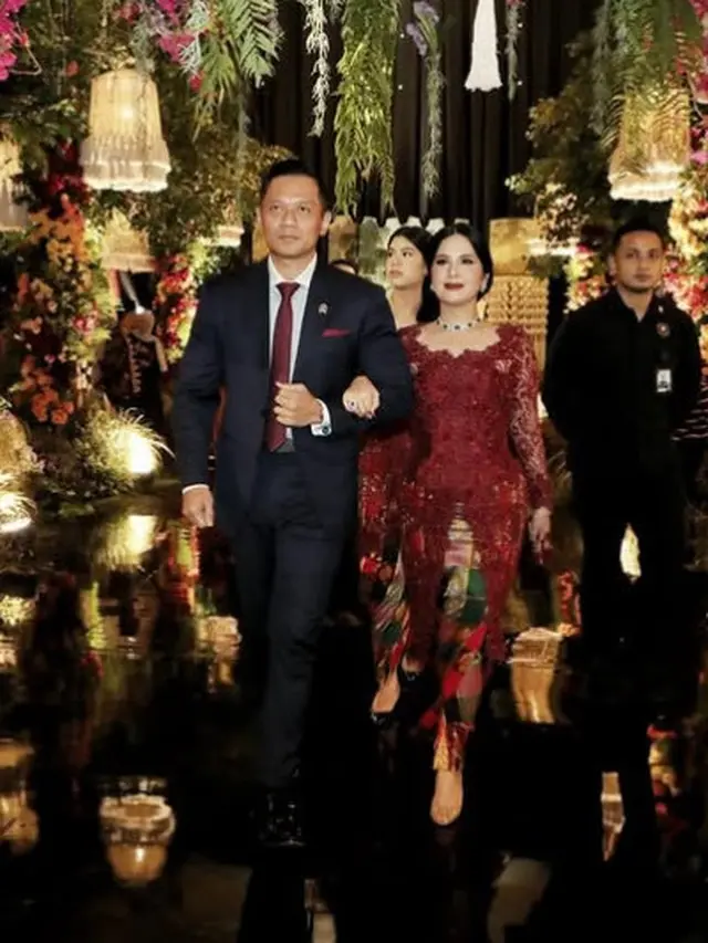 Annisa Pohan saat Hadir di Pernikahan Rasyid Rajasa dan Tamara Kalla. [@annisayudhoyono]