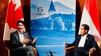 Presiden Jokowi melakukan pertemuan bilateral dengan Perdana Menteri Kanada Justin Trudeau di sela-sela KTT G7 di Elmau, Senin, 27 Juni 2022. (Biro Pers Setpres)