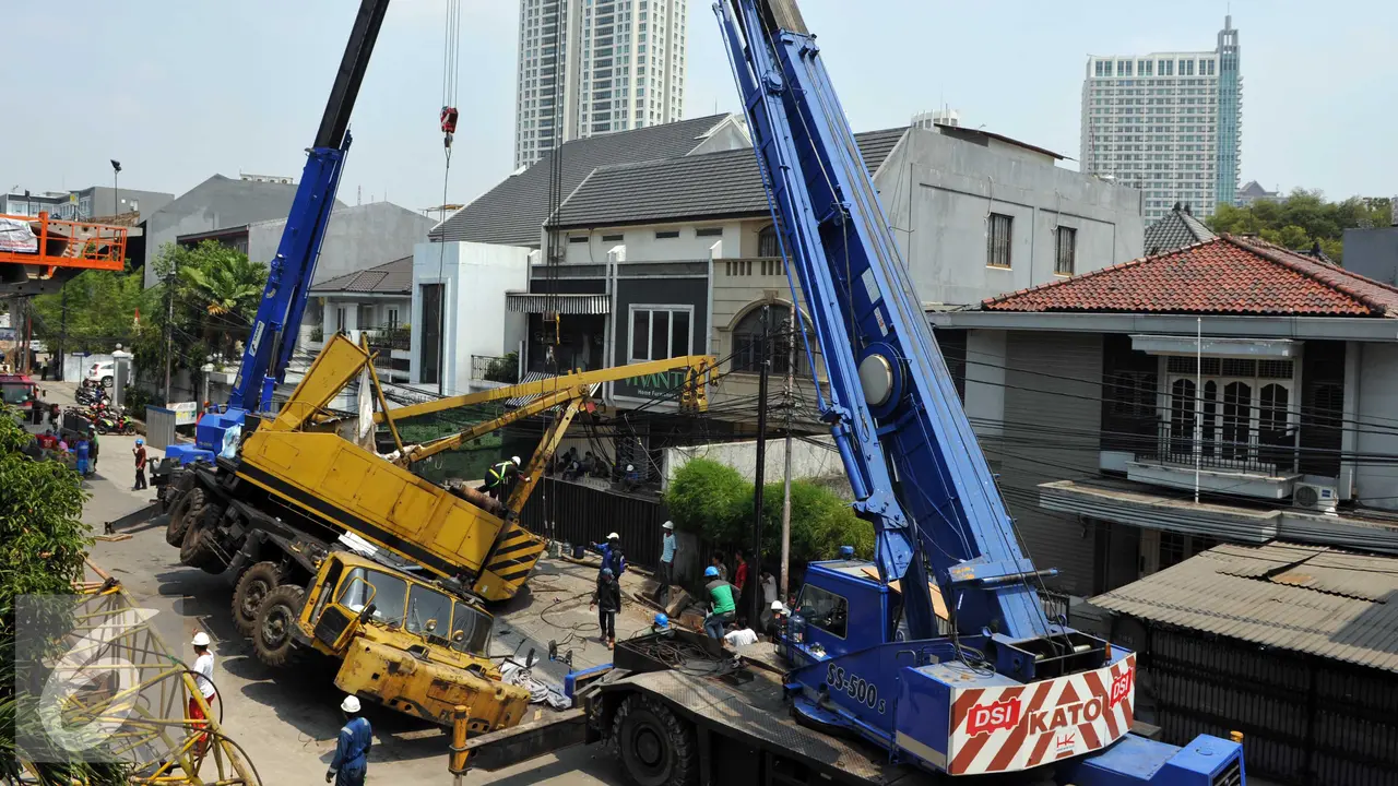 20151015-Ilustrasi-Crane-Jatuh