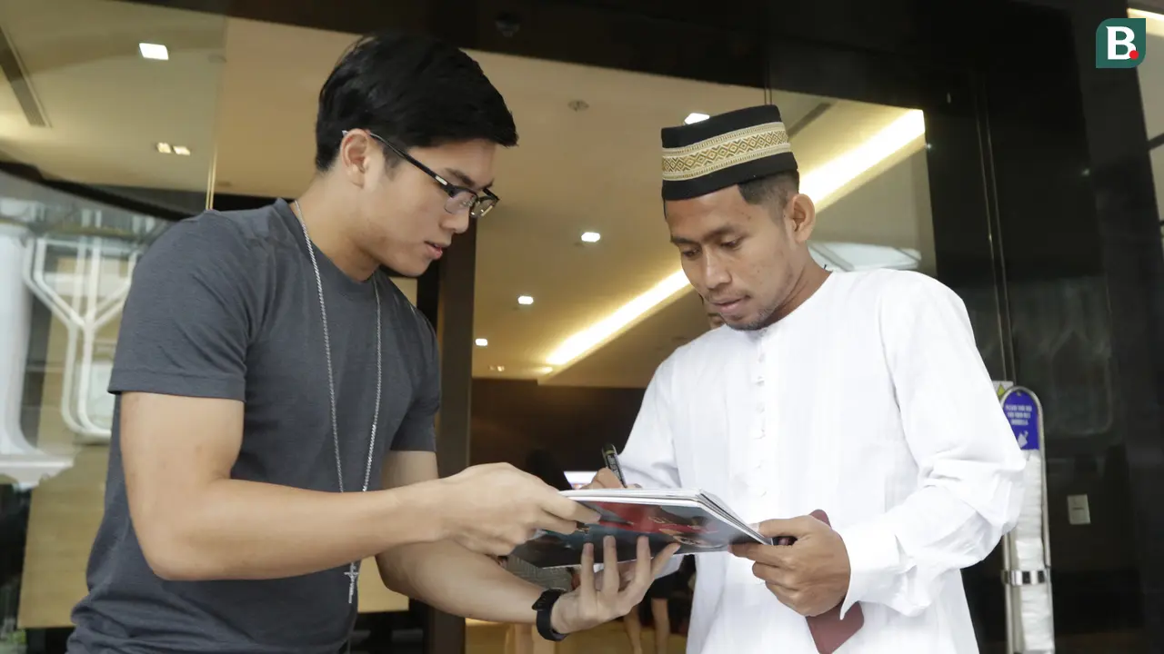 Tanda Tangan Timnas Indonesia