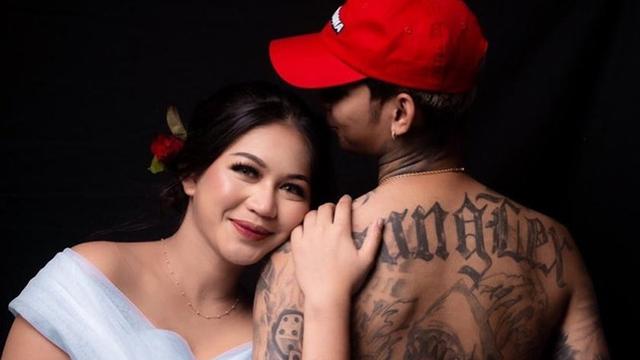 6 Pasangan Selebriti Menikah Tanpa Resepsi, Tetap Romantis Hingga Kini