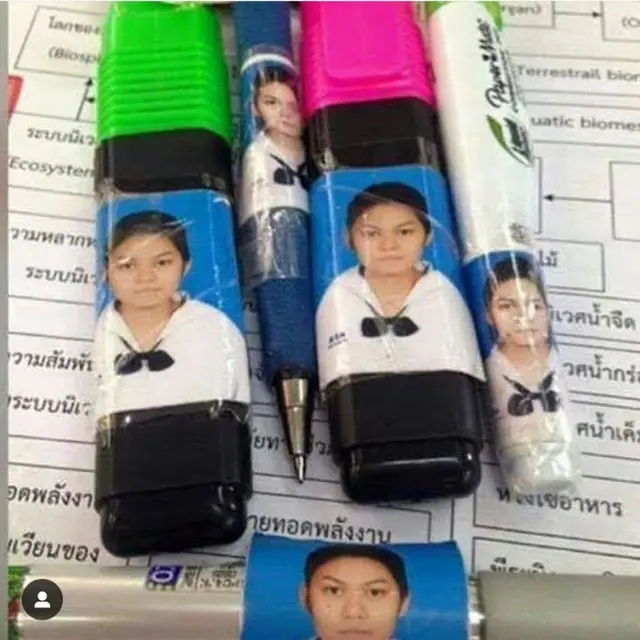 Deretan Potret Kelakuan Orang-orang Paling Terniat, Bikin Kita Gak Habis Pikir