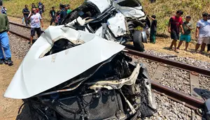 Kereta Ijen Ekspress Tabrak Fortuner hingga Terseret 750 Meter, Sopir Tewas