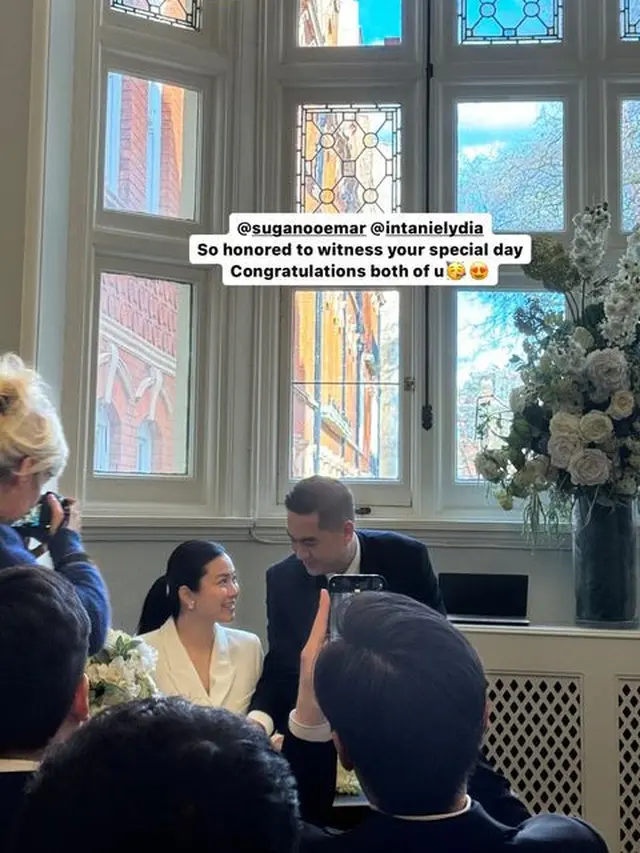 7 Momen Refal Hady Nikmati Liburan Ke London, Gayanya Tampil Keren