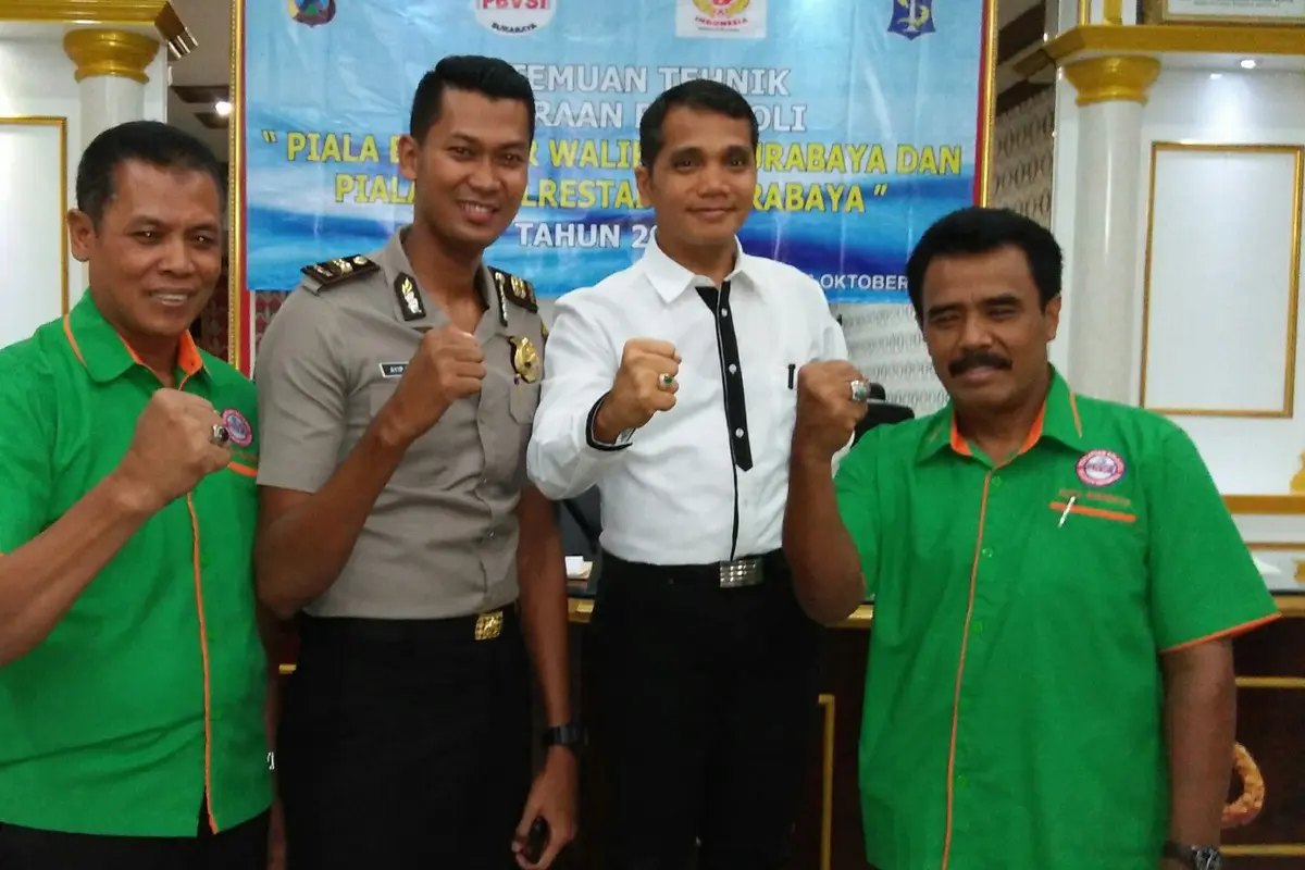 Kejuaraan Terbuka Bola Voli Piala Walikota dan Kapolrestabes Surabaya 2016