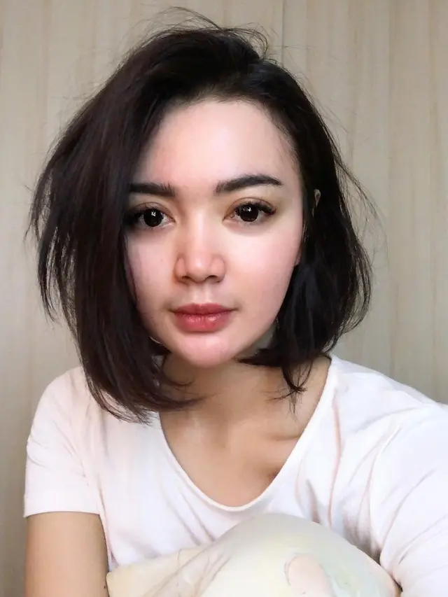 Potret Wika Salim Tanpa Makeup